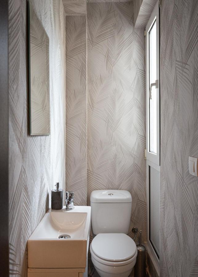 Glyfada Premium Residence Athena Bagian luar foto